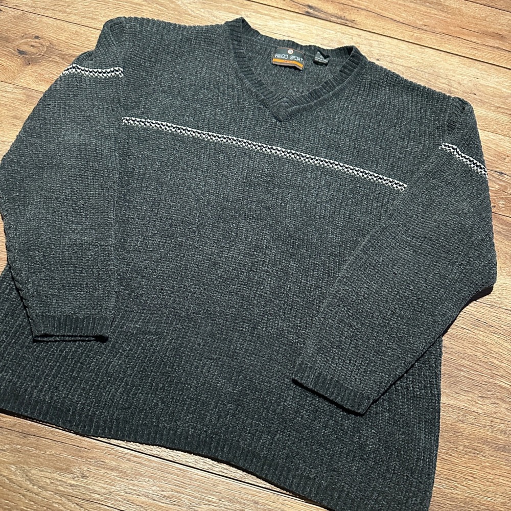 Vintage Ringo Sport Charcoal Gray Chenille V-Neck Sweater Mens XL